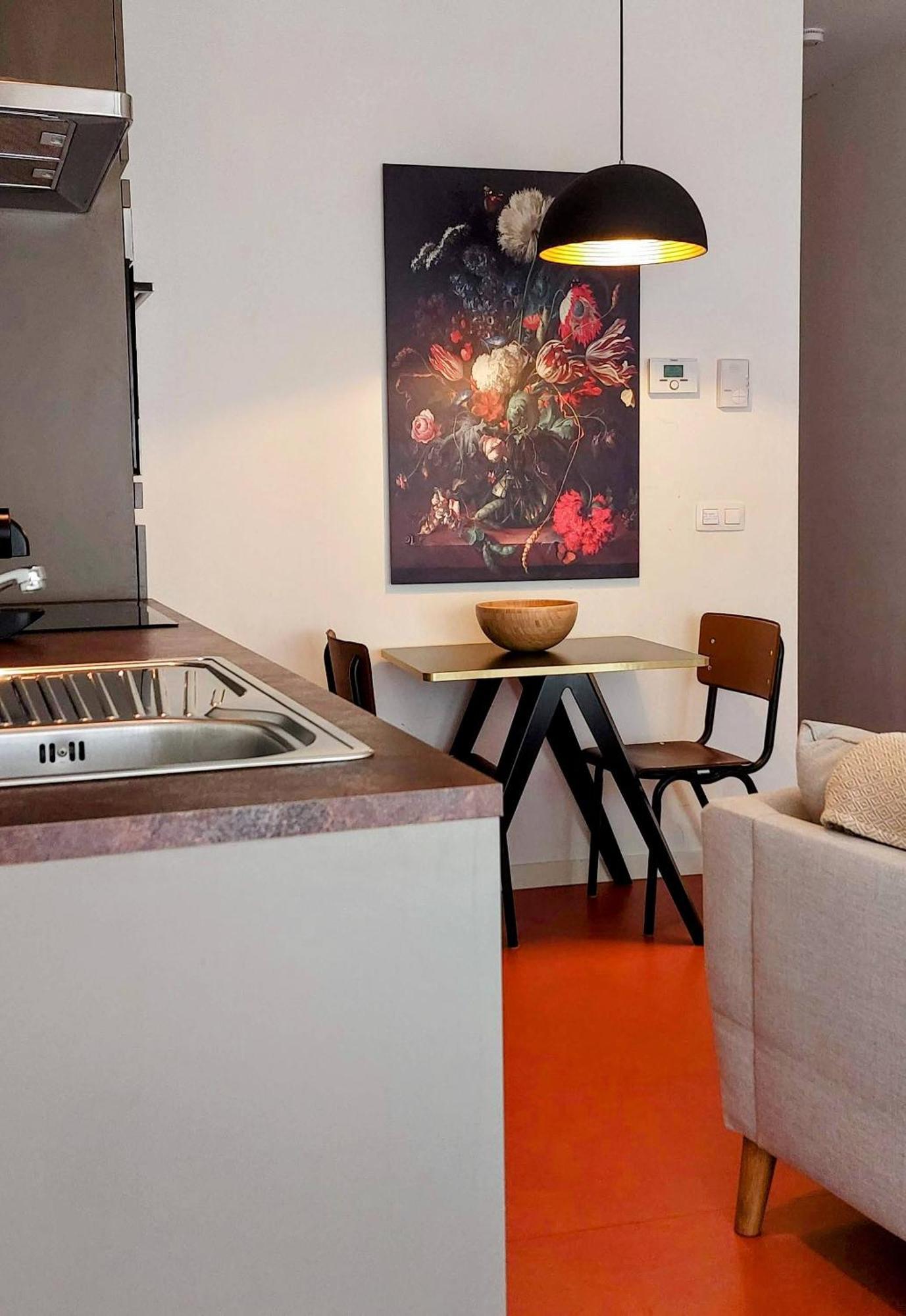 Urban Condo - Peacefull And Cozy Spot In Historical Center Antwerp Luaran gambar