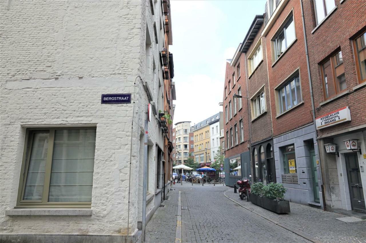 Urban Condo - Peacefull And Cozy Spot In Historical Center Antwerp Luaran gambar